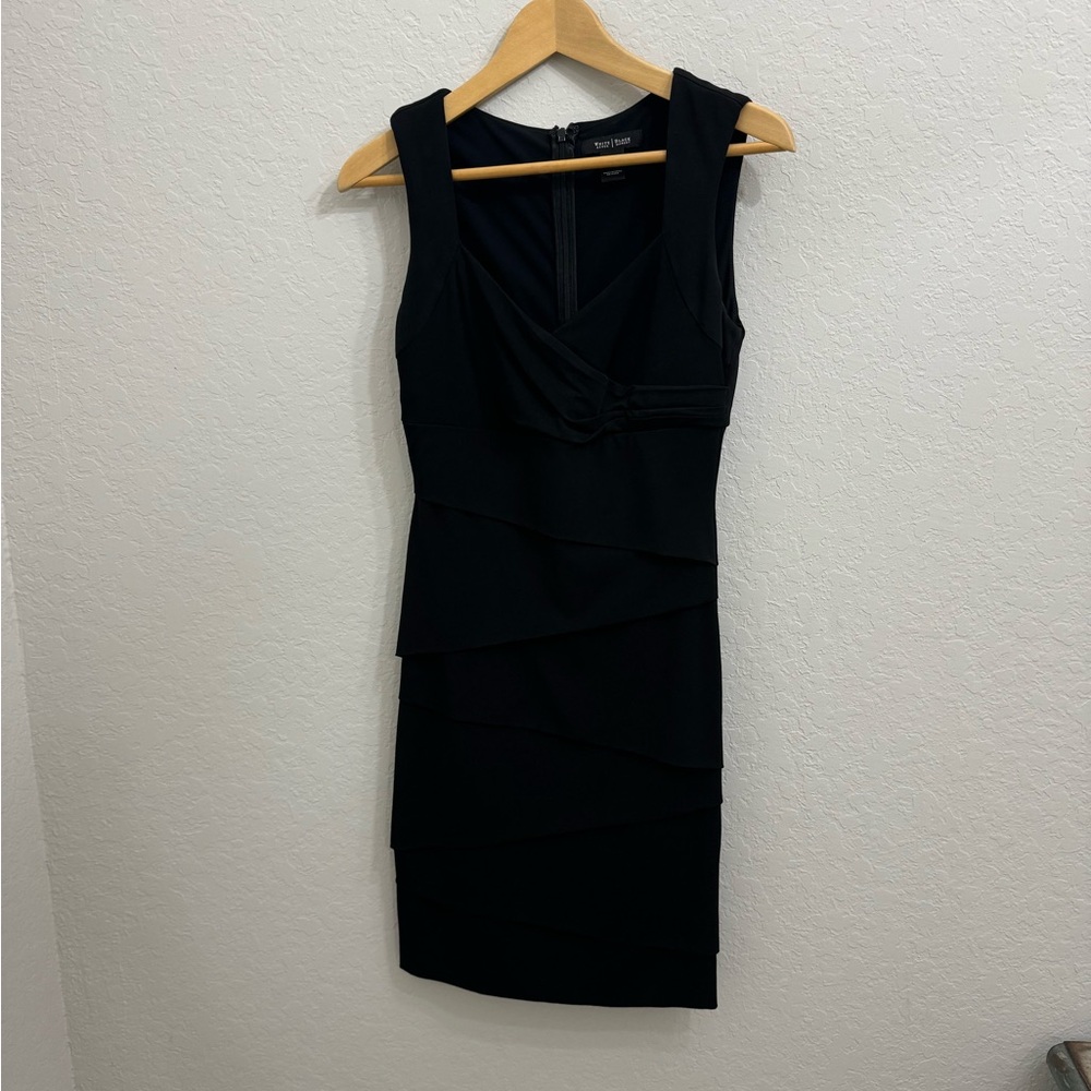 White House Black Market sliming dress